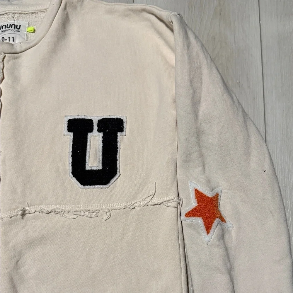 Nununu Beige Sweatshirt with Blue and Black Patches Boys Size 10-11